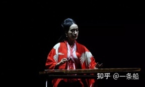 延安市古琴演奏家（赵晓霞）的演奏特点与风格